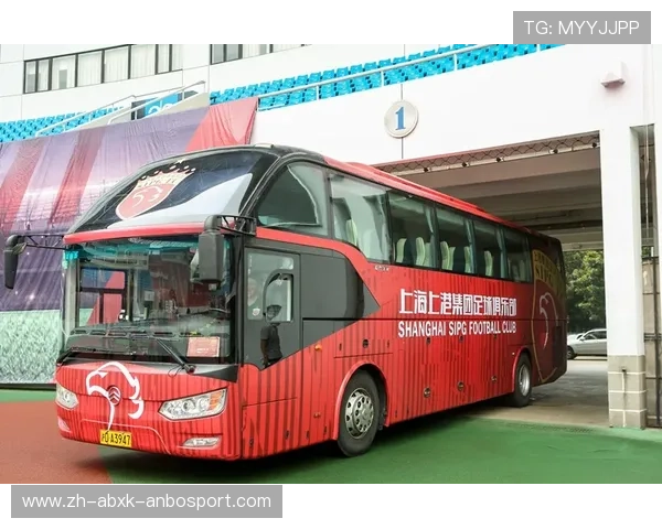 英超球队巴士文化：球队巴士的设计与文化象征